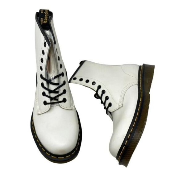 Dr. Martens 1460 SMOOTH LEATHER LACE UP BOOTS White Unisex Sz 6 Mens main image 7
